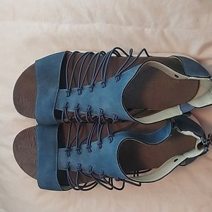 Jbu gladiator sandals
